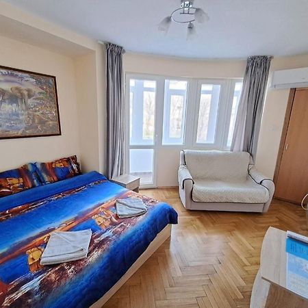 Варна Хостел Dış mekan fotoğraf